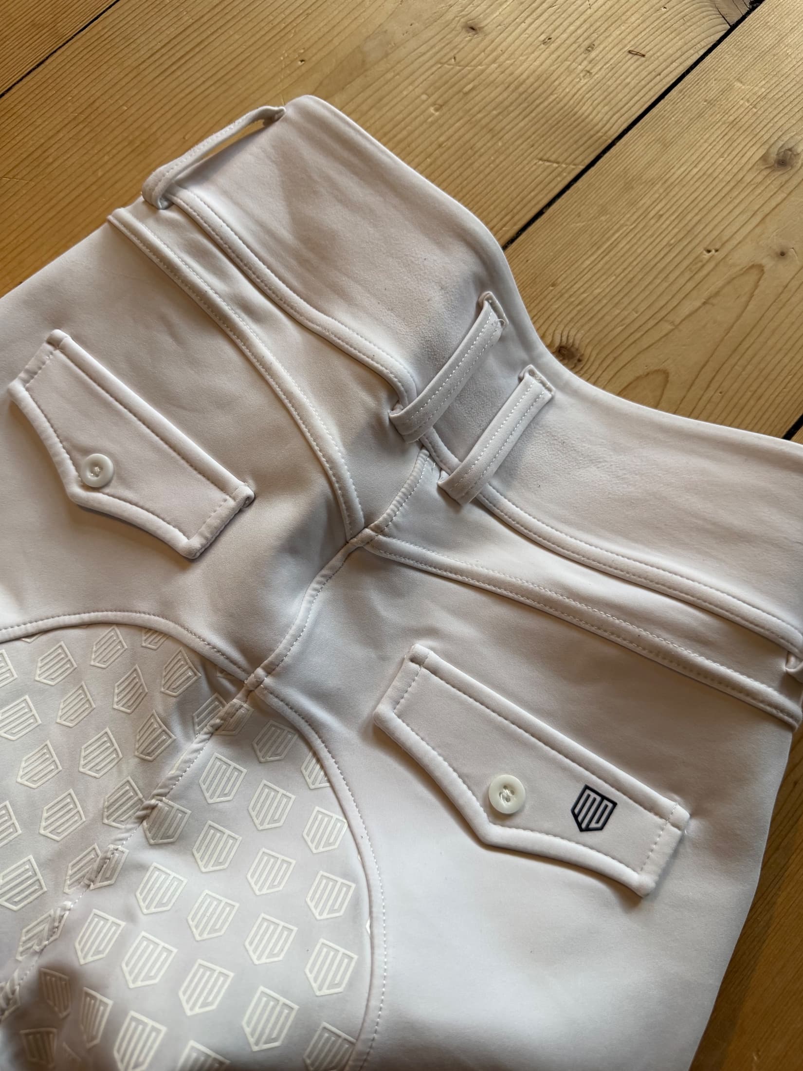Maya Delorez - Compression Breeches